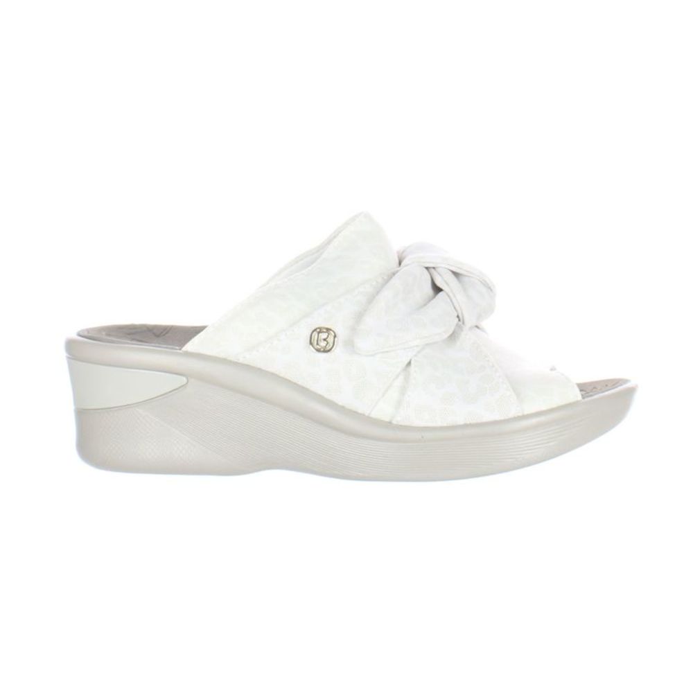 Bzees Womens Smile Neutral Heels Size 6 Wide (C,D, W)